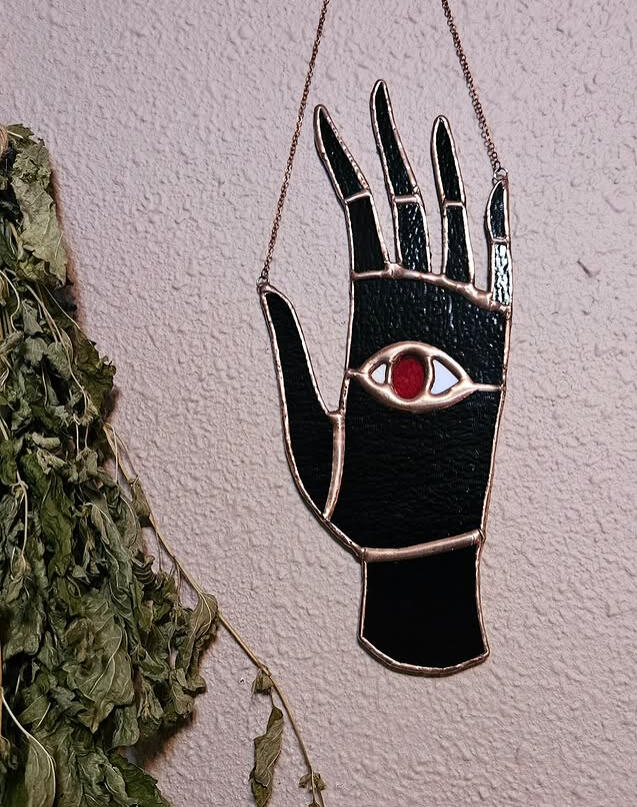 hand hand